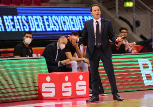 对手创造高 对手创造高