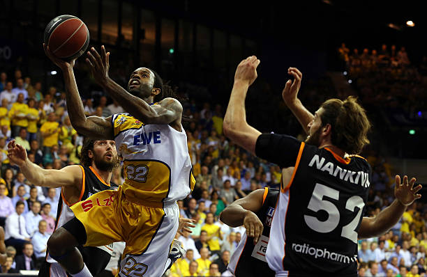 和无私的团 和无私的团