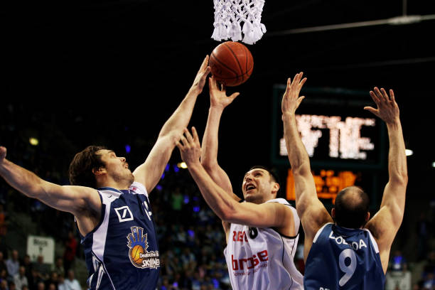 周天成在面 周天成在面